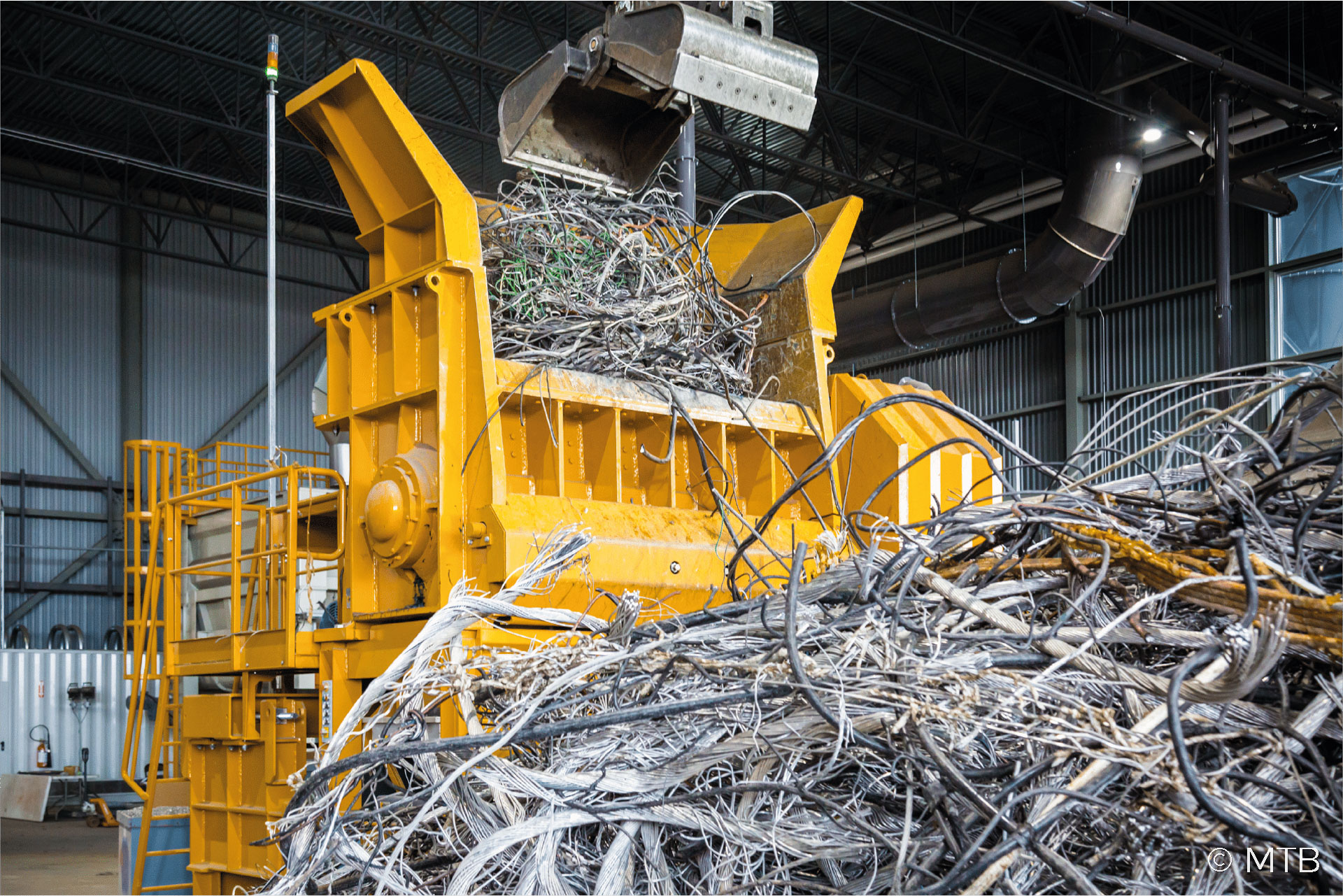 BDR shredder for recycling by MTB