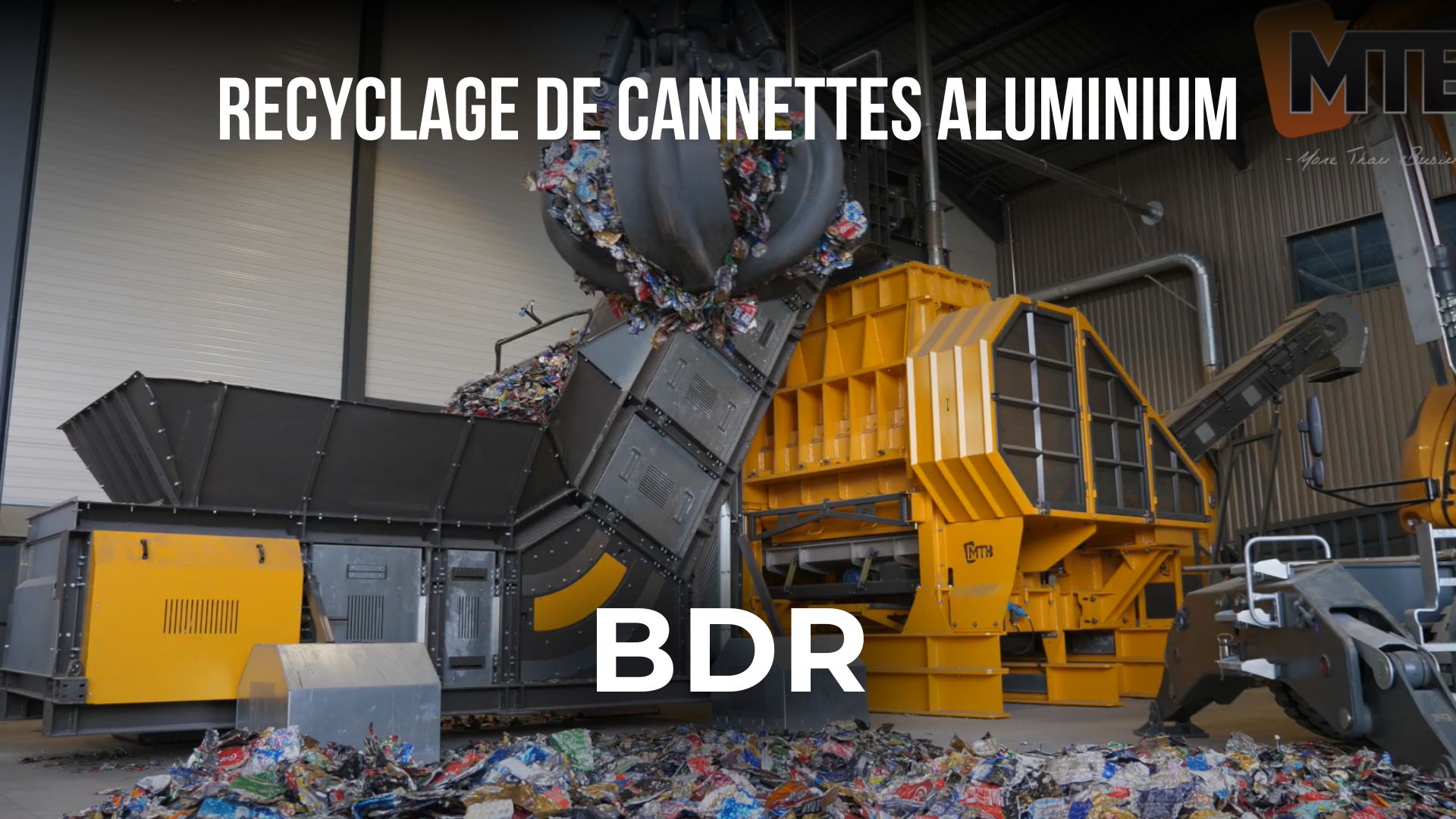 Broyage et recyclage de canettes aluminium